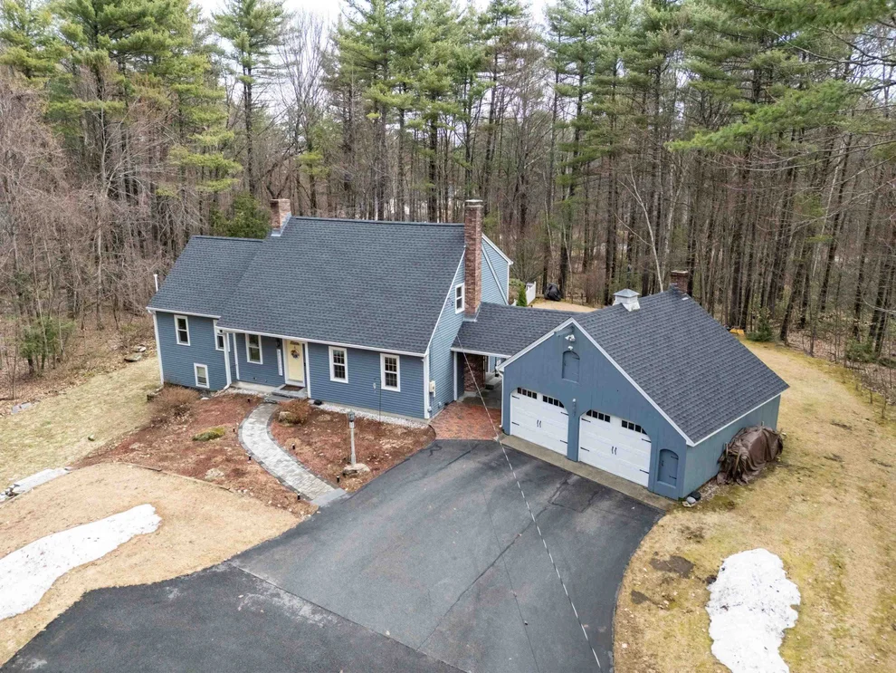 Unit for sale at 37 Mcgettigan, Milford, NH 03055