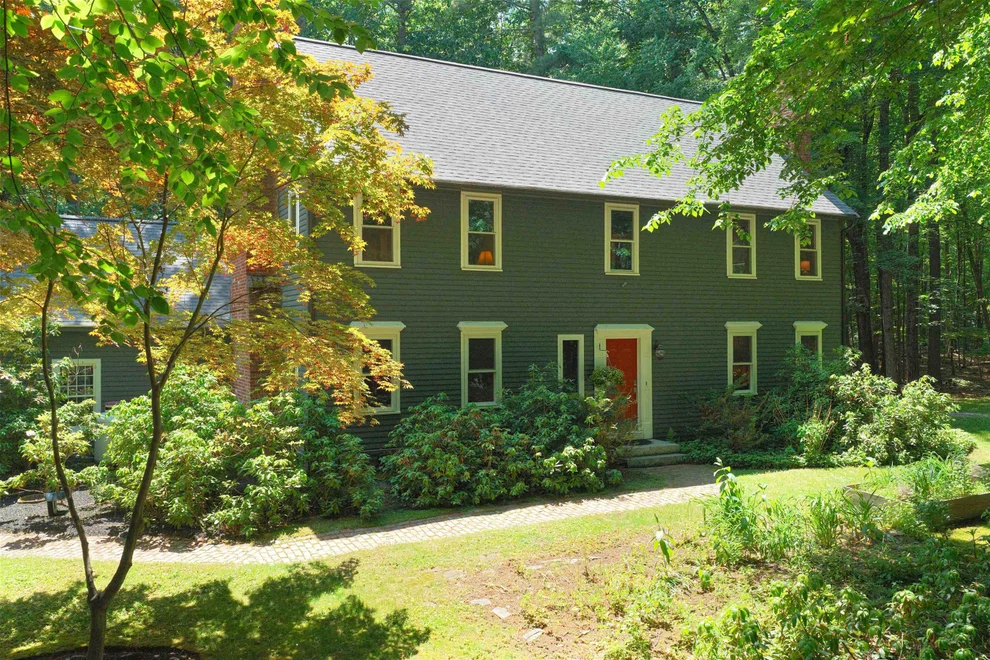 Unit for sale at 11 Nathan Lord, Amherst, NH 03031