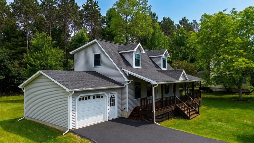 Unit for sale at 153 Sand Hill, Essex, VT 05452