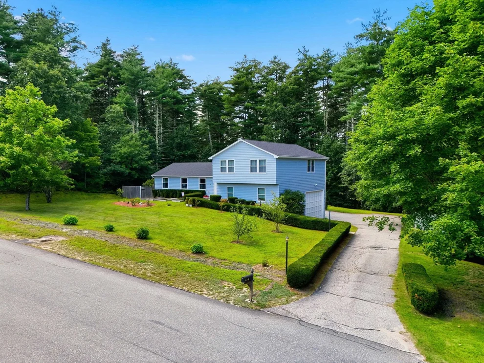Unit for sale at 7 Twin, Windham, NH 03087