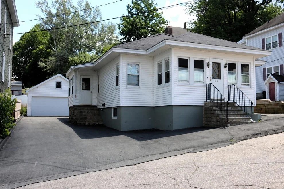 Unit for sale at 614 Cheshire, Berlin, NH 03570