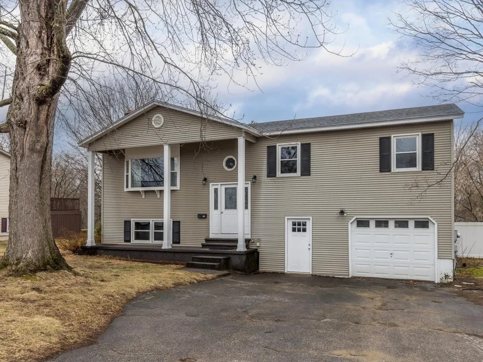 Unit for sale at 32 Dufresne, Winooski, VT 05404
