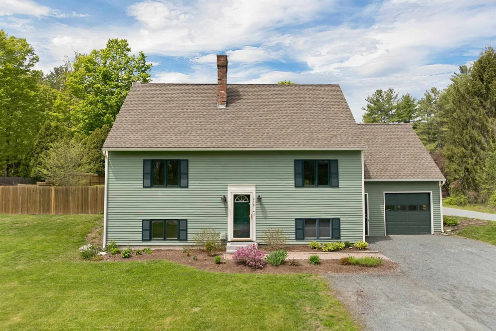 Unit for sale at 218 Brookside, Hartford, VT 05001