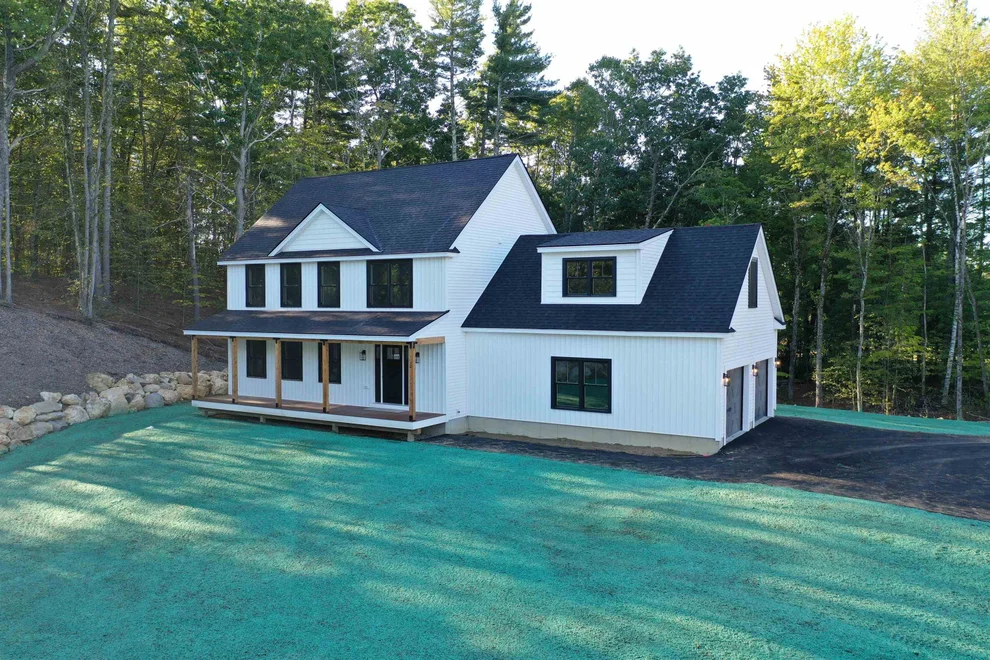 Unit for sale at 32 Hansonville, Rochester, NH 03839