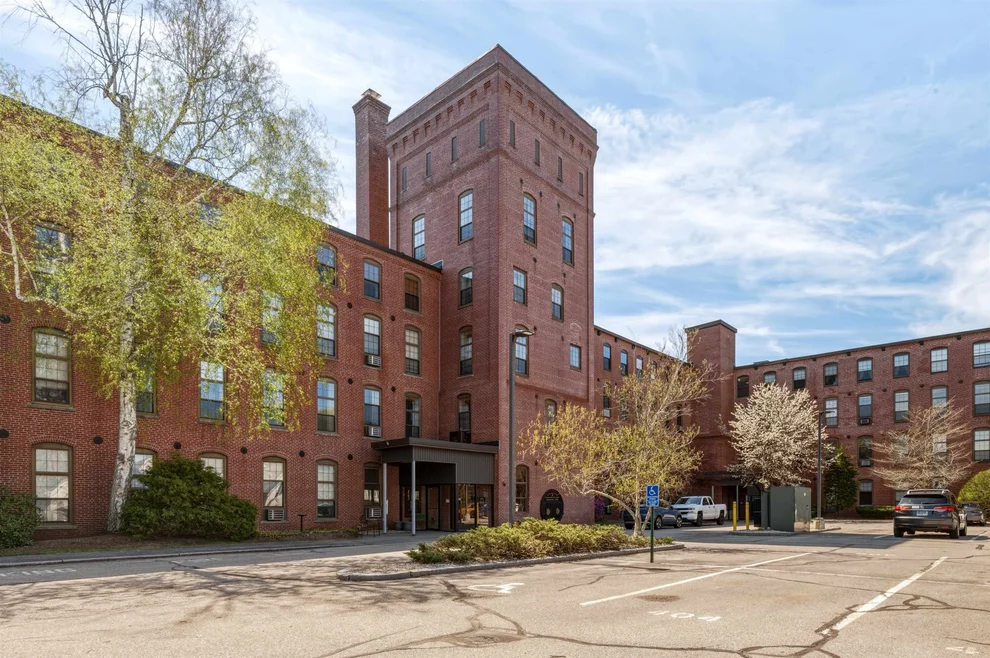 Unit for sale at 156 Front, Exeter, NH 03833