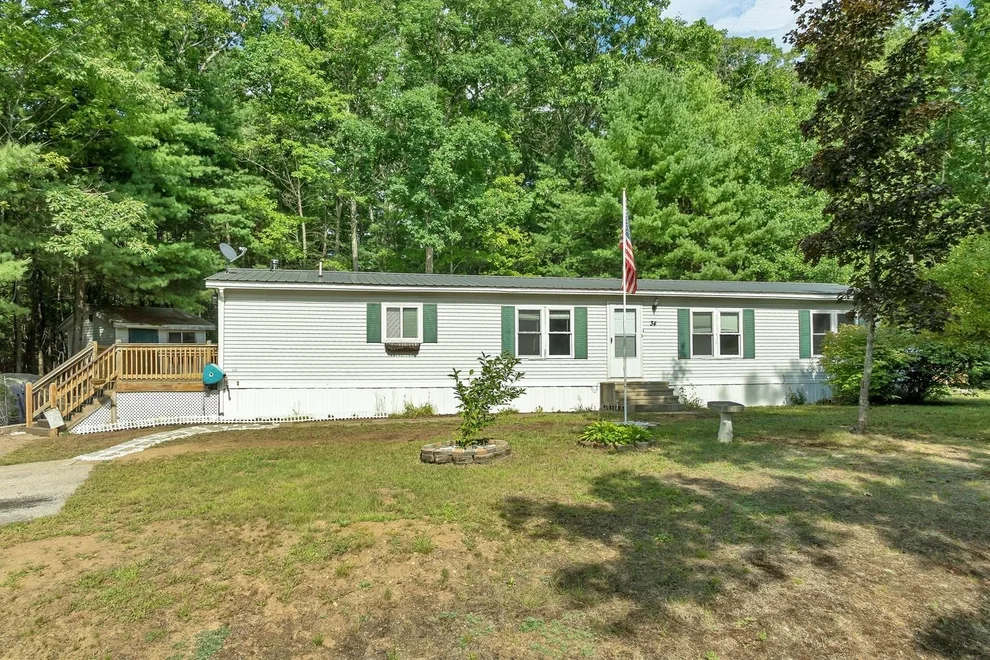 Unit for sale at 34 Willow, Loudon, NH 03307