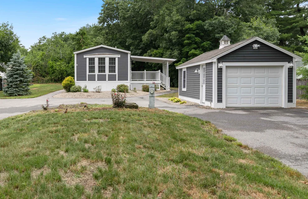 Unit for sale at 3 Bay, Hudson, NH 03051