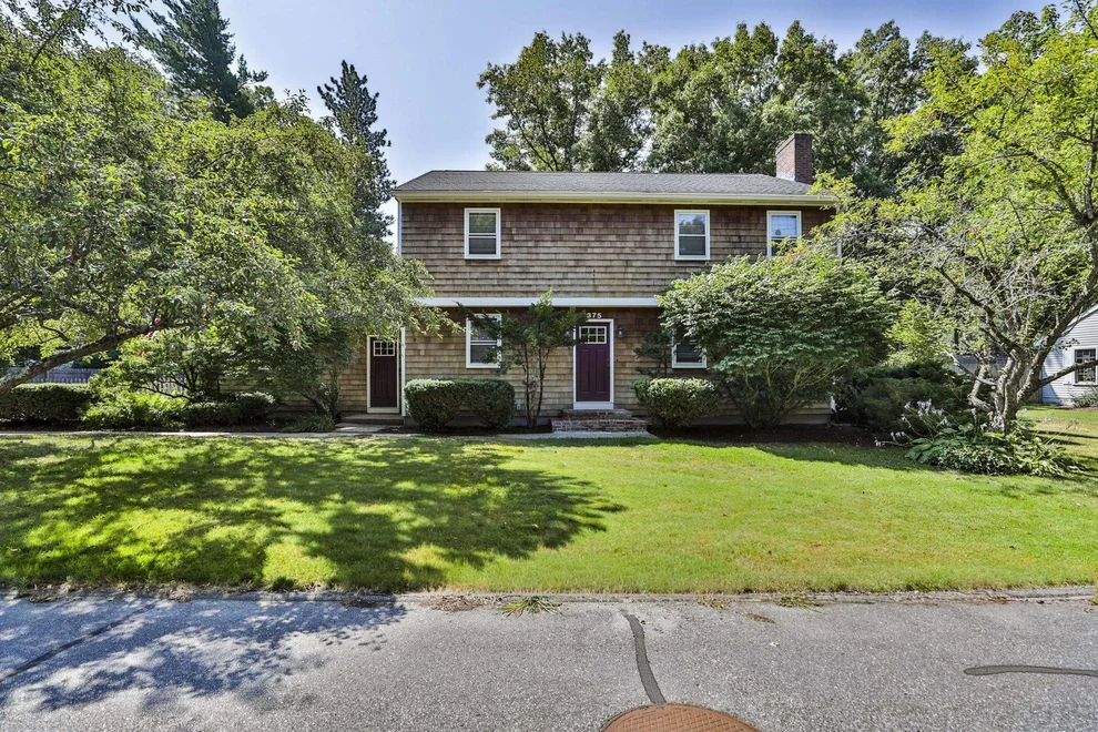 Unit for sale at 375 N Bend, Manchester, NH 03104