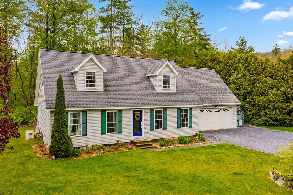 Unit for sale at 49 Limerick, Arlington, VT 05250