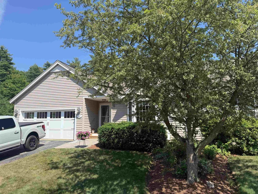 Unit for sale at 11 Aspen, Hampstead, NH 03826