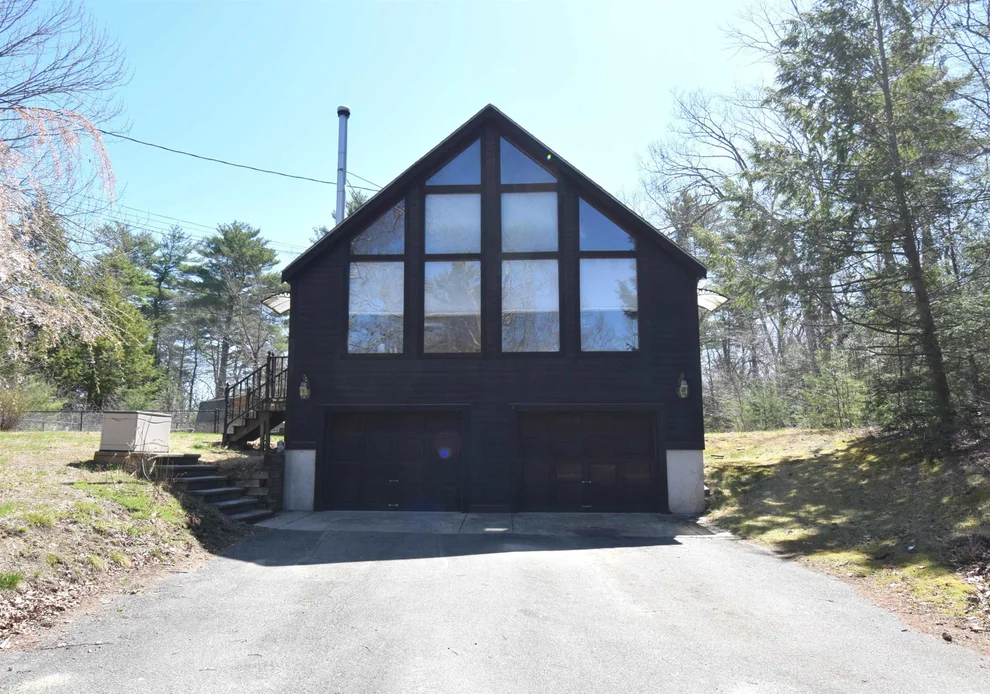 Unit for sale at 9 Ann Hannagan, Kingston, NH 03848