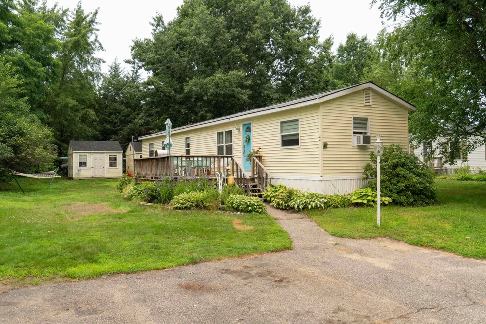 Unit for sale at 44 Donna, Exeter, NH 03833