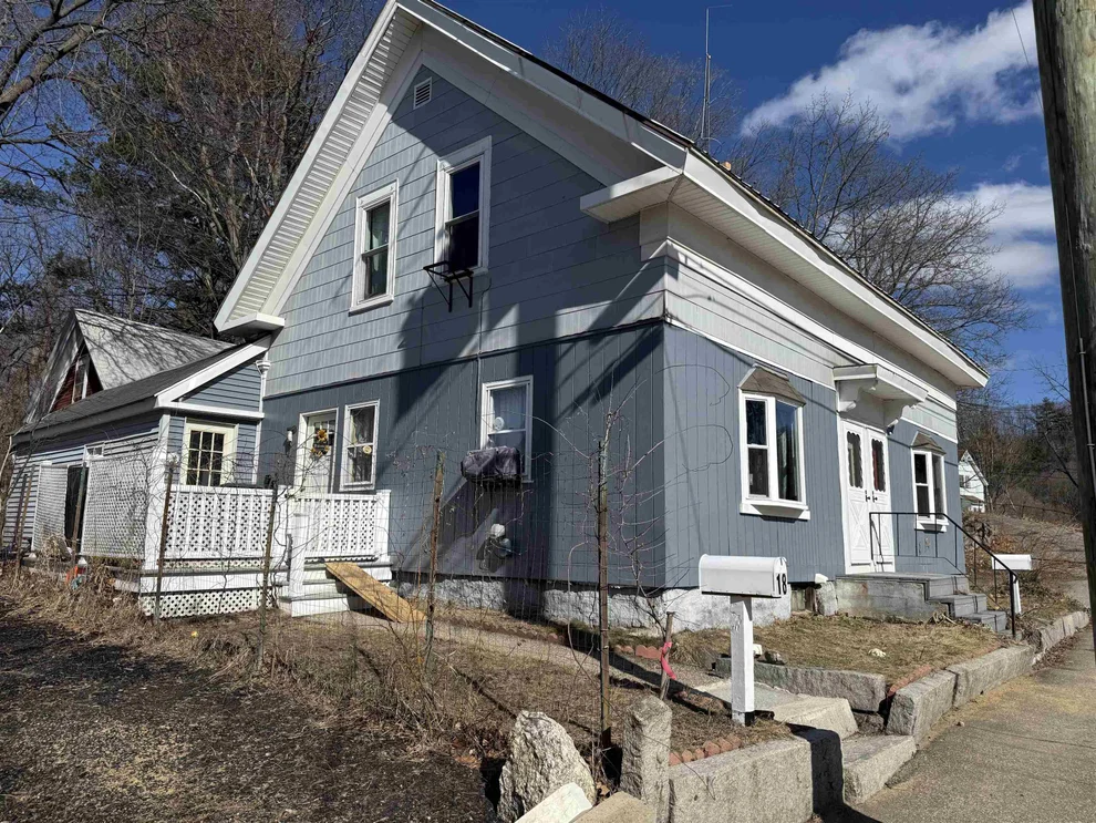 Unit for sale at 18-20 Harrison, Laconia, NH 03426