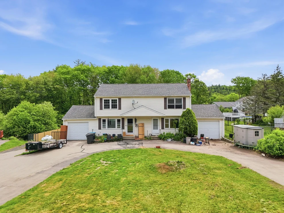 Unit for sale at 13 Sunnyside, Derry, NH 03038