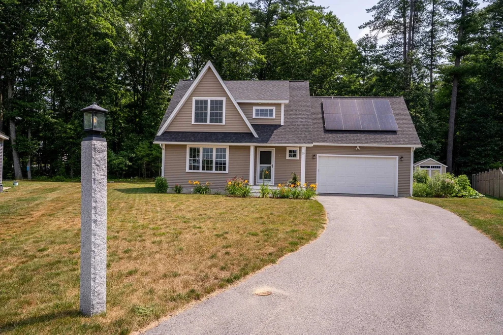 Unit for sale at 20 Beaumont, Dover, NH 03820