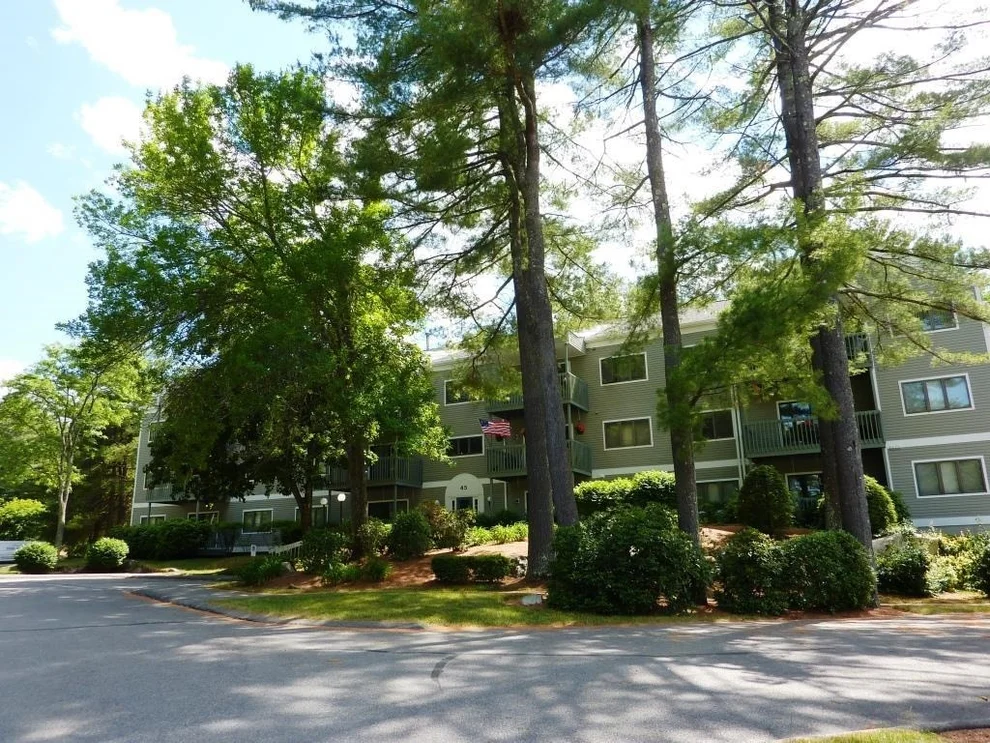 Unit for sale at 45 Dogwood, Nashua, NH 03062