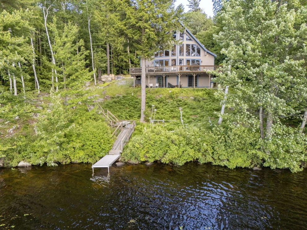 Unit for sale at 164 Fox Run, Stoddard, NH 03464