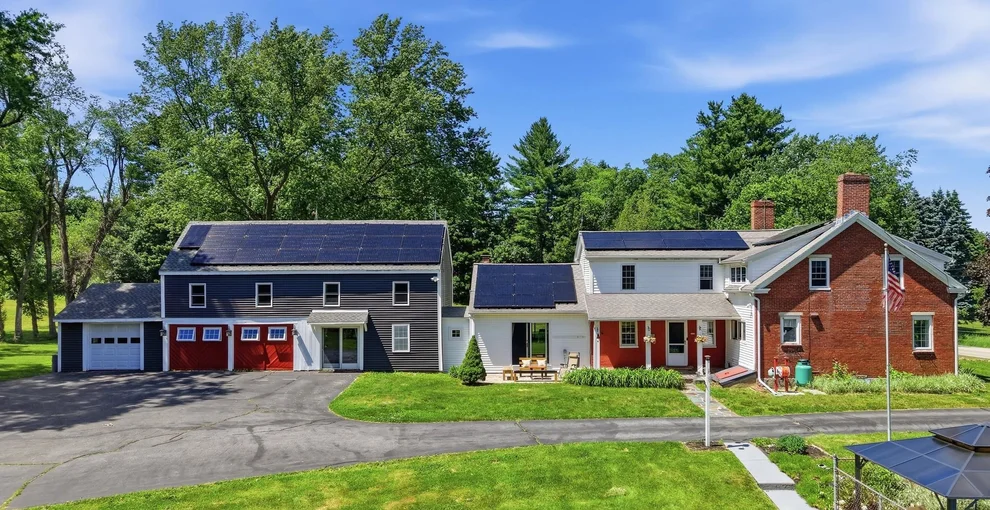 Unit for sale at 131 Clement, Rollinsford, NH 03869
