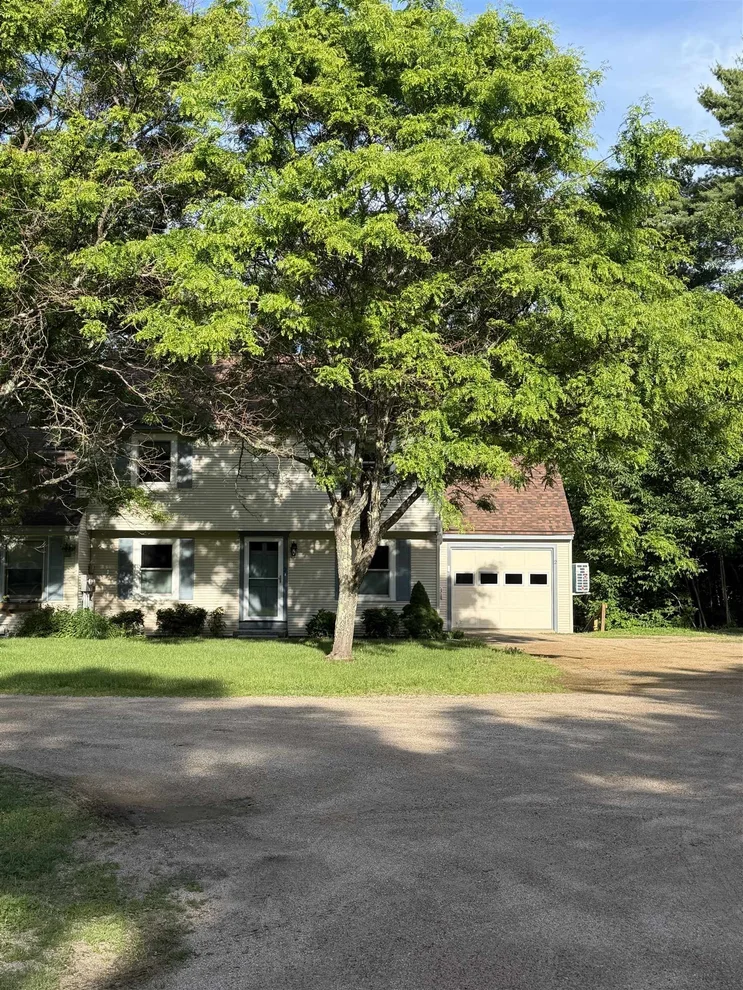 Unit for sale at 2 Fairview on the Intervale, Bartlett, NH 03845
