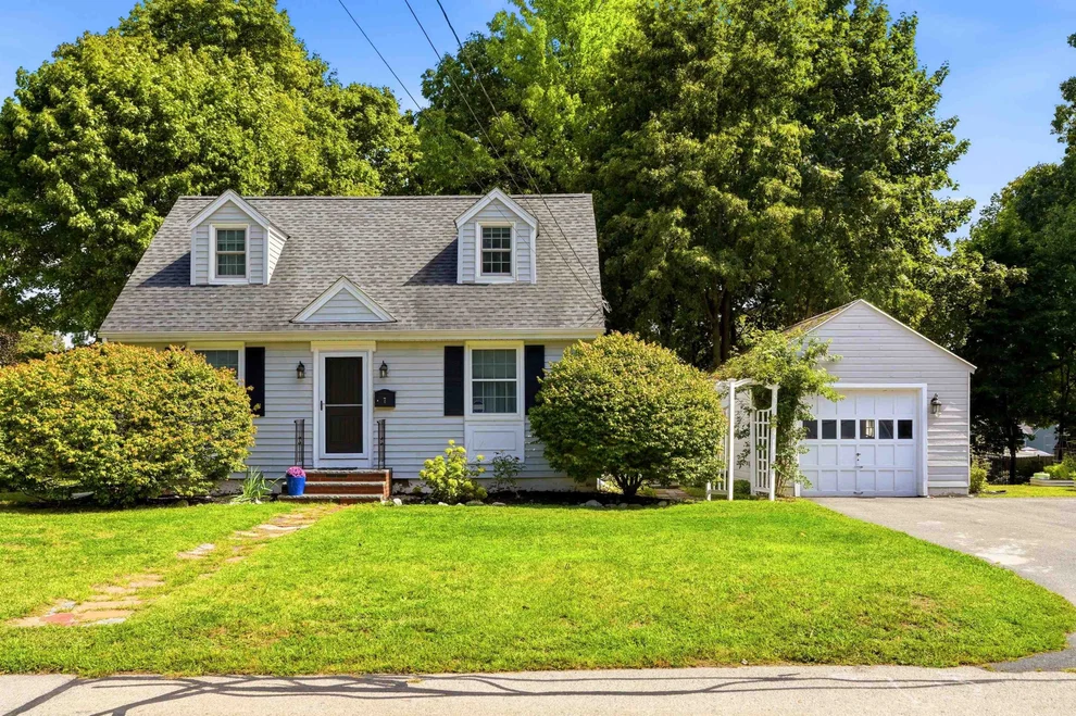 Unit for sale at 7 Wood, Nashua, NH 03064
