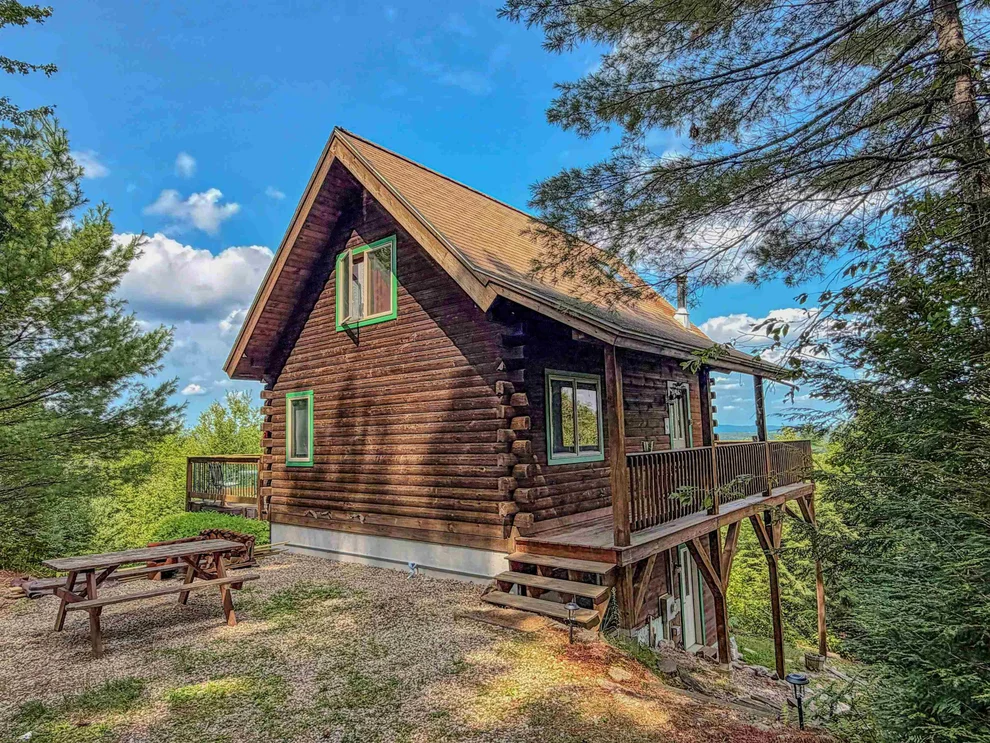 Unit for sale at 86 Rumney Hill, Effingham, NH 03882