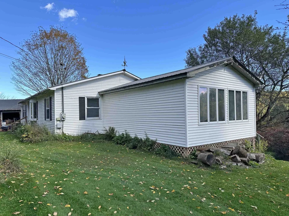 Unit for sale at 56 Old Stage, Putney, VT 05346