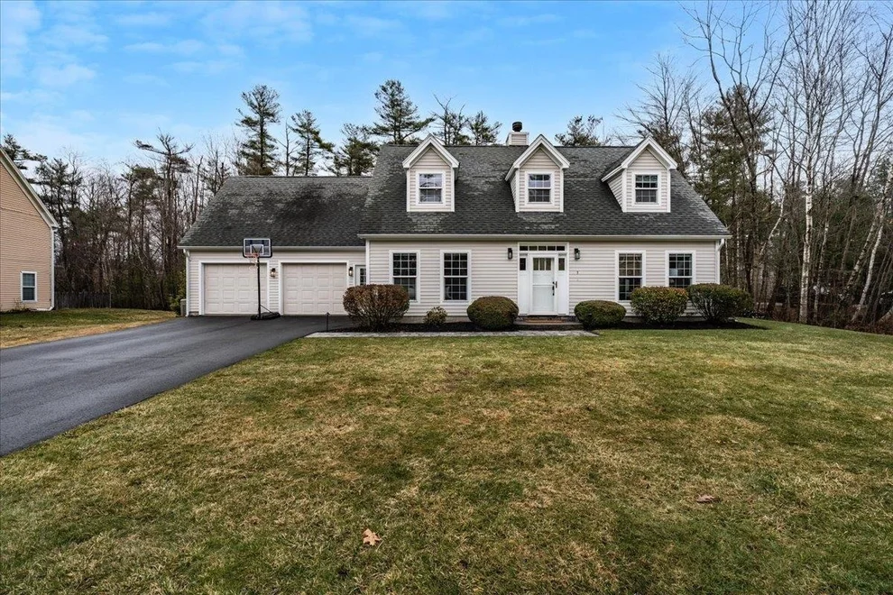 Unit for sale at 3 Blue Heron, Dover, NH 03820