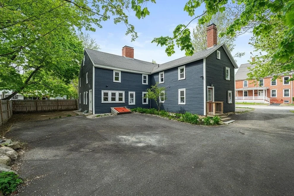 Unit for sale at 3 Portsmouth, Exeter, NH 03833