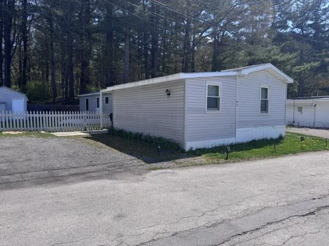 Unit for sale at 43 Mobile, Hudson, NH 03051