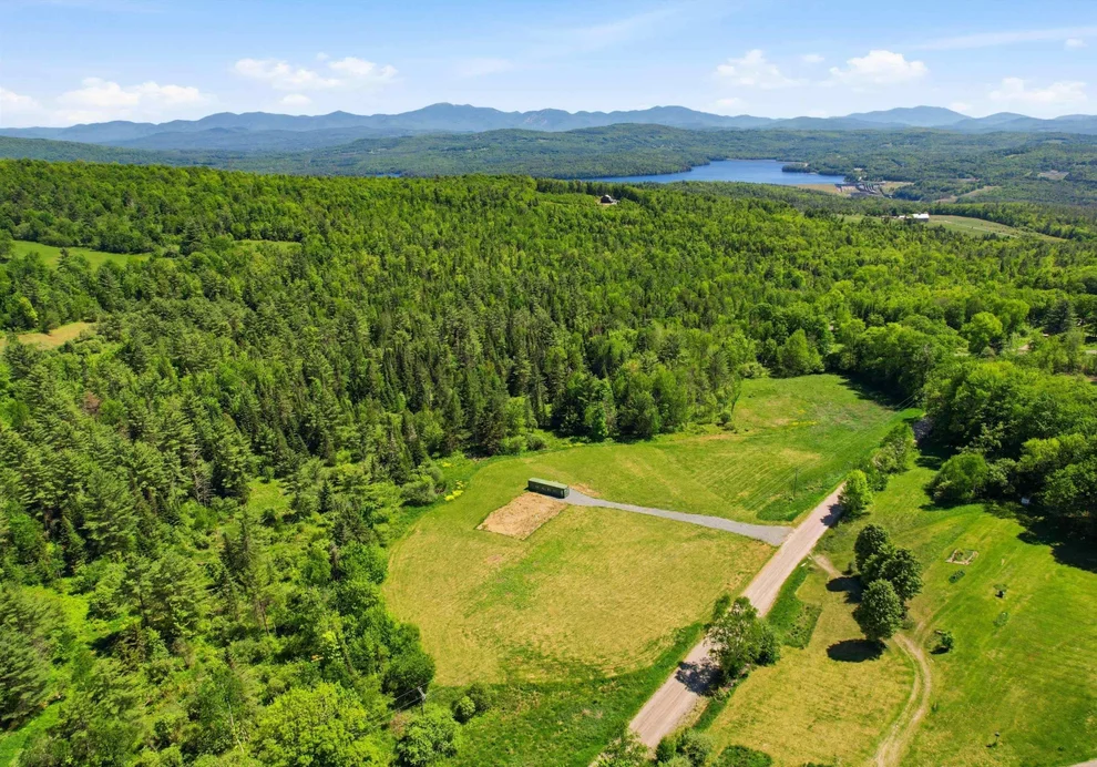 Unit for sale at 690 High Ridge, Waterford, VT 05819