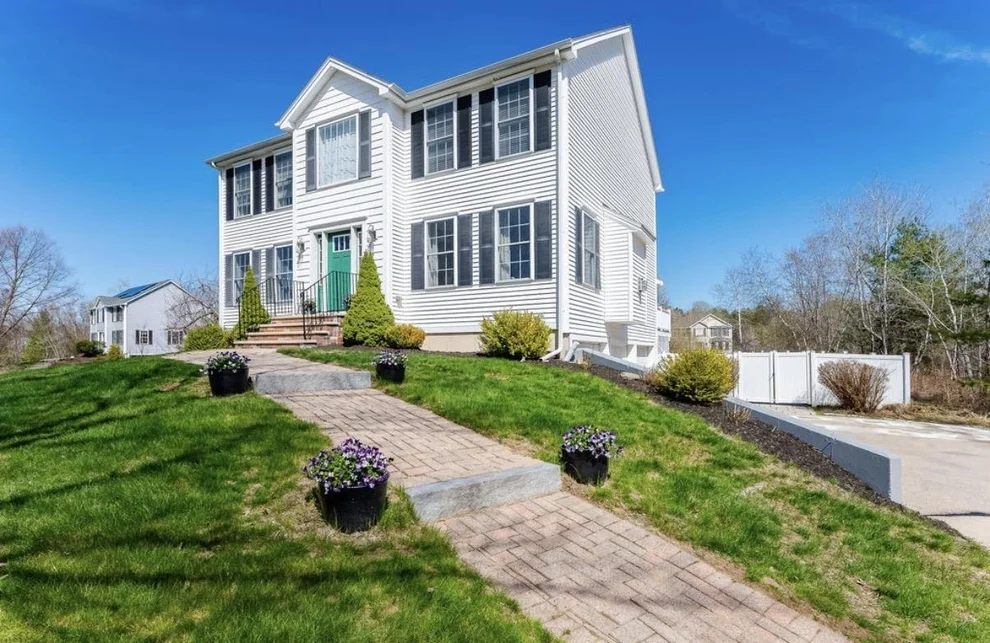 Unit for sale at 37 Ezras, Dover, NH 03820