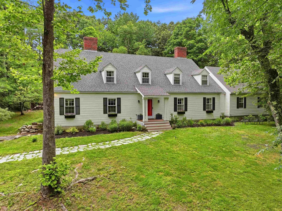 Unit for sale at 1 Chandler, Bedford, NH 03110