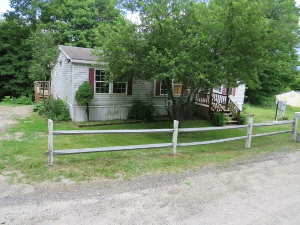 Unit for sale at 229 Longmoore, Ryegate, VT 05042