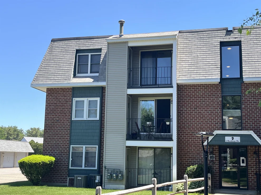 Unit for sale at 2 Roedean, Nashua, NH 03063