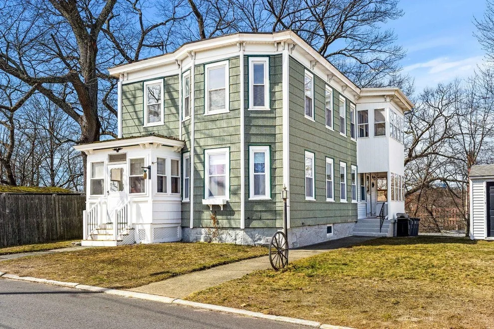 Unit for sale at 41A Highland, Chelmsford, MA 01863