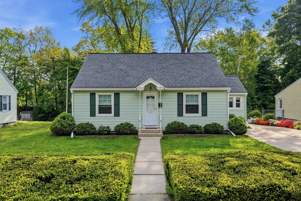 Unit for sale at 8 Burnham, Nashua, NH 03064