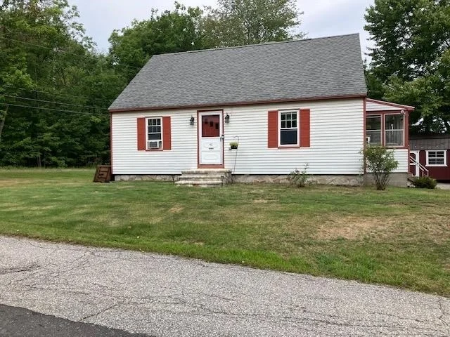 Unit for sale at 40 Desaulnier, Goffstown, NH 03045