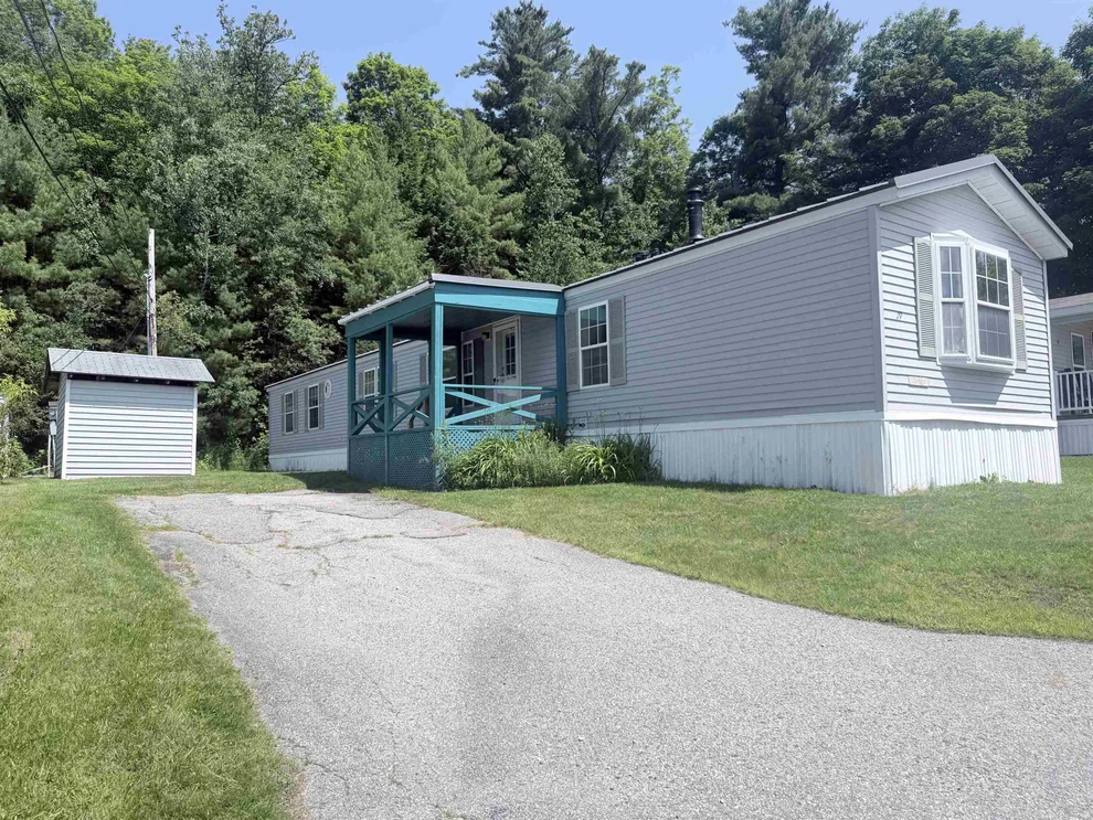 Unit for sale at 19 Hilltop Manor Mobile Home, Littleton, NH 03561