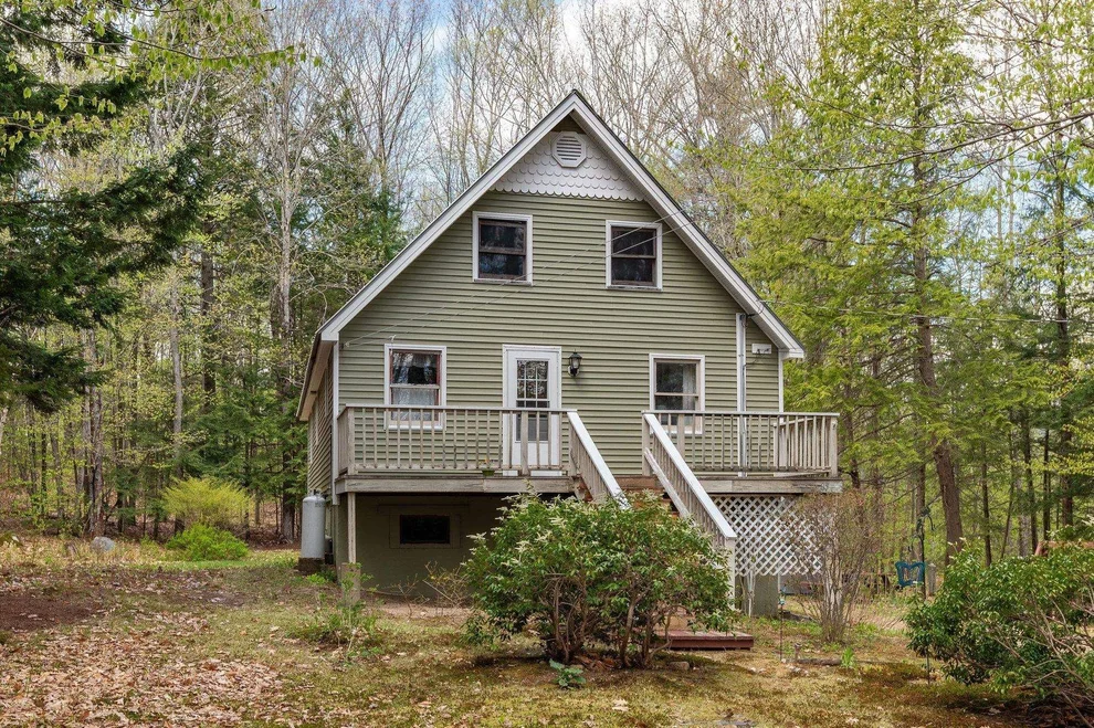 Unit for sale at 25 Brewster Hill, Tamworth, NH 03886