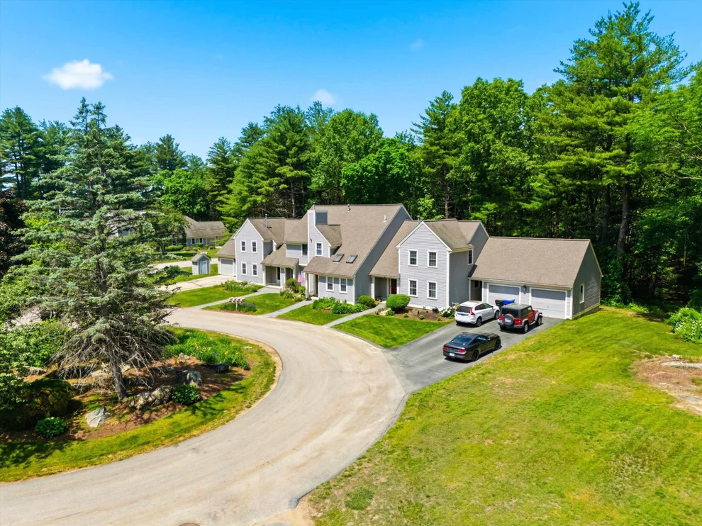 Unit for sale at 218 Pheasant, Hudson, NH 03051