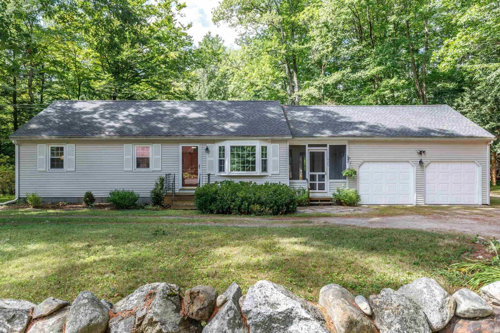 Unit for sale at 525 Briar Hill, Hopkinton, NH 03229