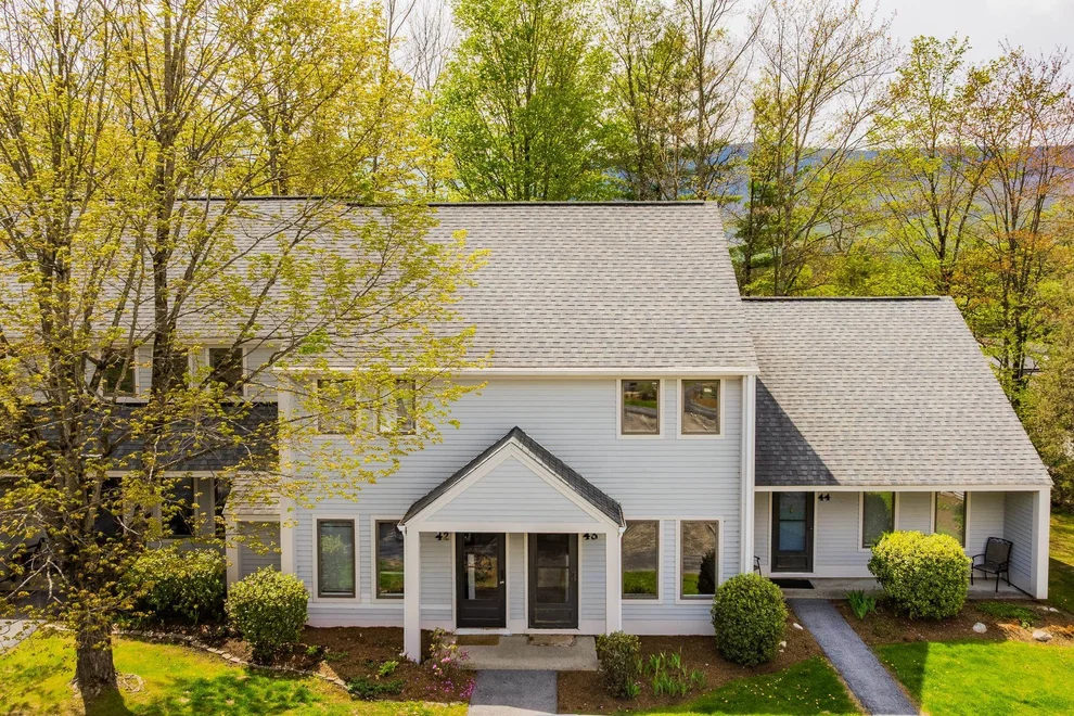 Unit for sale at 4743 Bourn Brook, Manchester, VT 05255