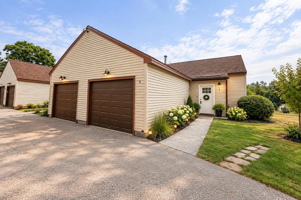 Unit for sale at 9 Dustin Homestead, Rochester, NH 03867
