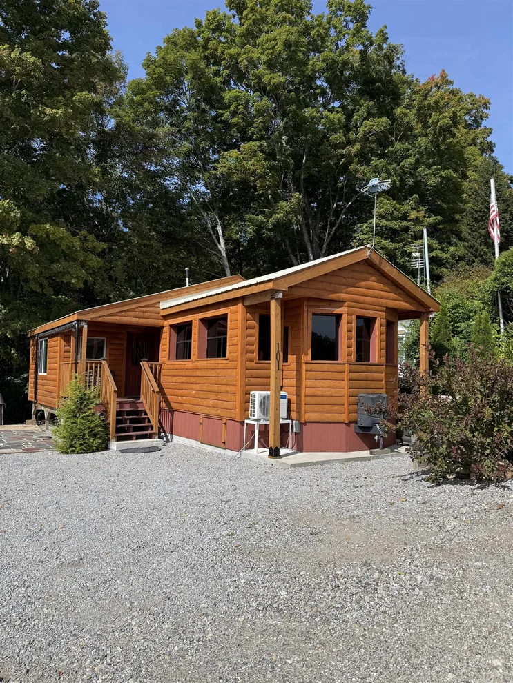 Unit for sale at 194 Buckley, Weare, NH 03281