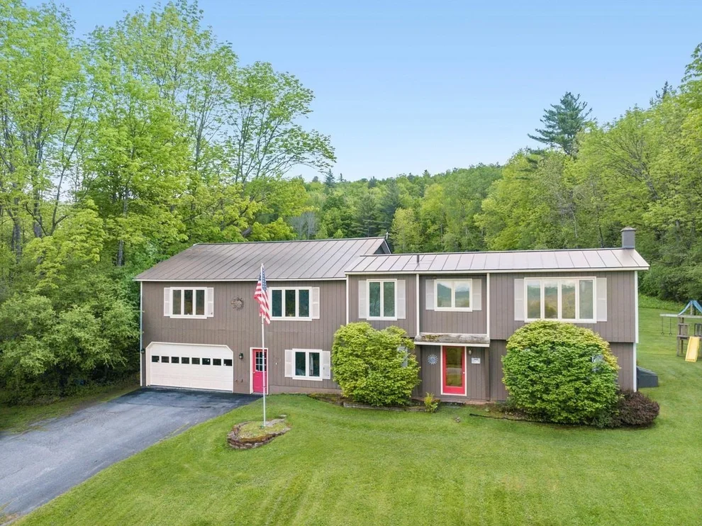 Unit for sale at 2403 Crosstown, Berlin, VT 05602