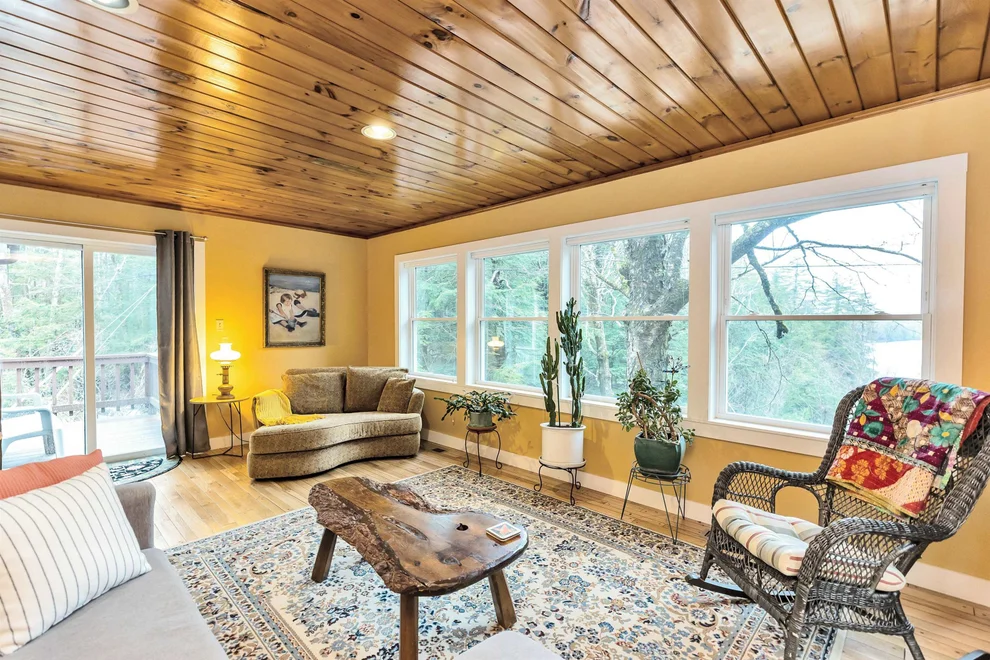 Unit for sale at 31 County, Hillsborough, NH 03244