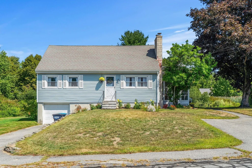 Unit for sale at 1 Doris, Pelham, NH 03076