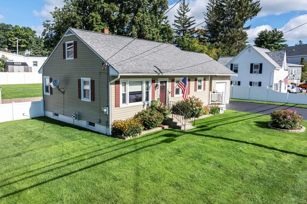Unit for sale at 67 Donald, Manchester, NH 03102