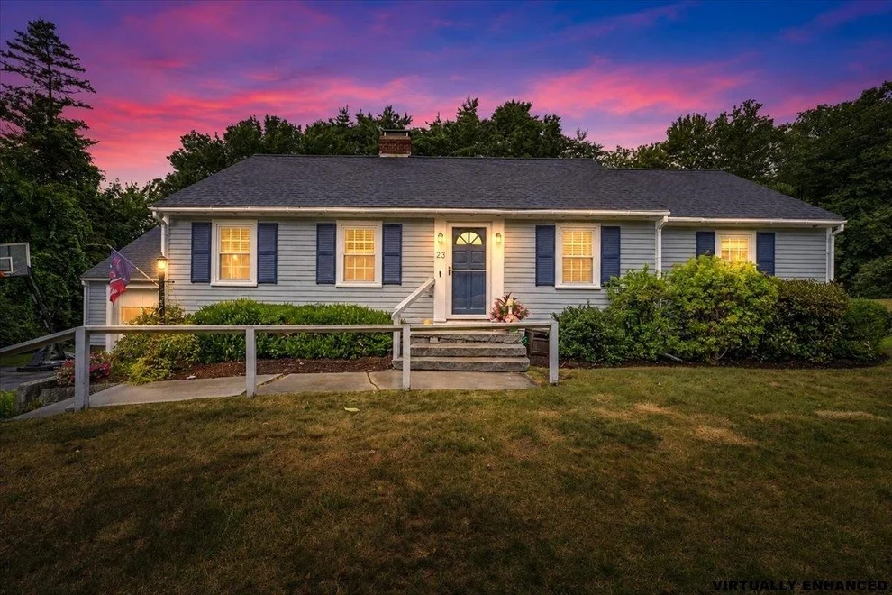 Unit for sale at 23 Woodwells Garrison, Hopkinton, NH 03229