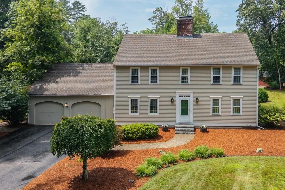 Unit for sale at 22 Horace Greeley, Amherst, NH 03031
